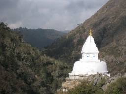 Chorten to Pangboche w Tangboche